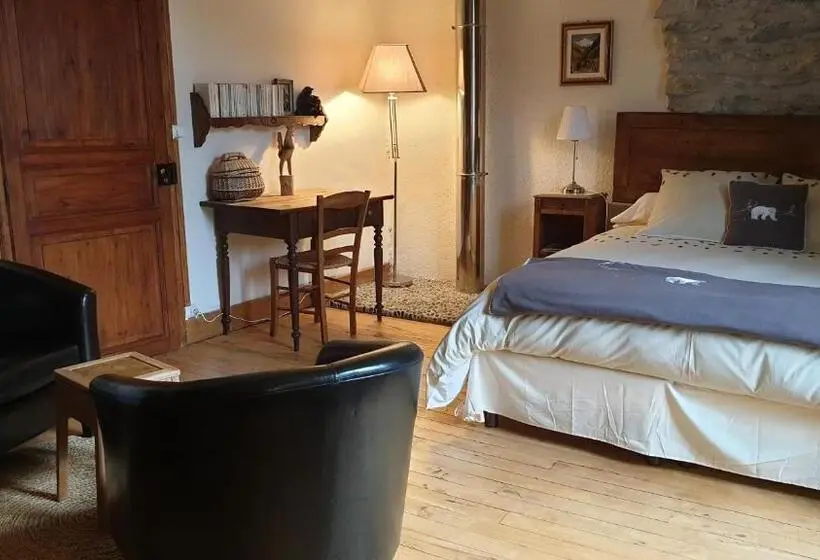 スタンダードルーム, Chambre Et Table D Hôtes La Grande Ourse