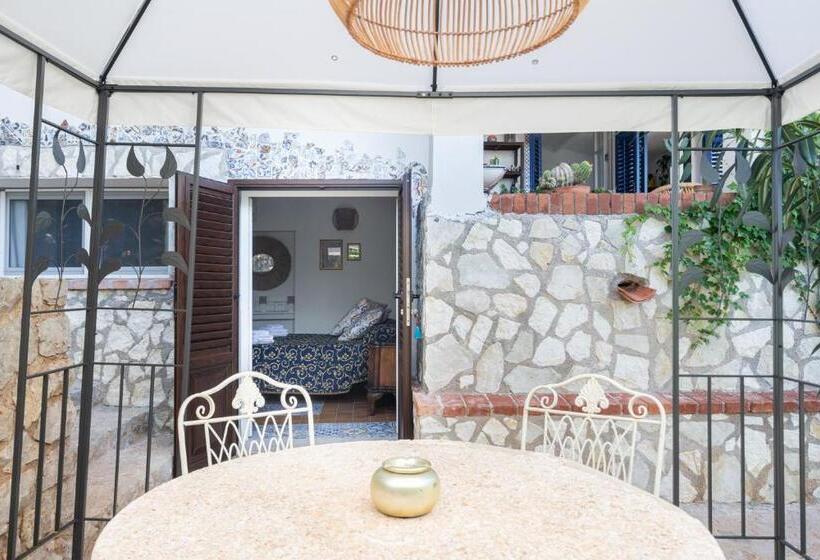 חדר סטנדרט פנימי, Vfh Villa Flavia Eco B&b   50 Metri Dal Mare