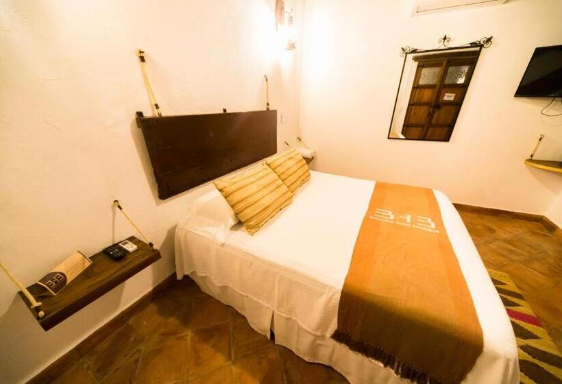 חדר סטנדרט לשלושה, Bohemia Hotel Boutique