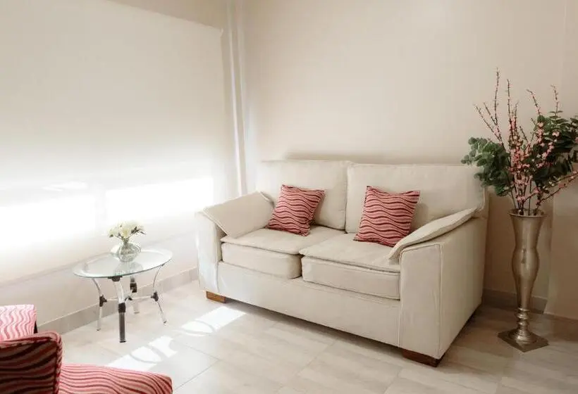 Junior Suite, Batista
