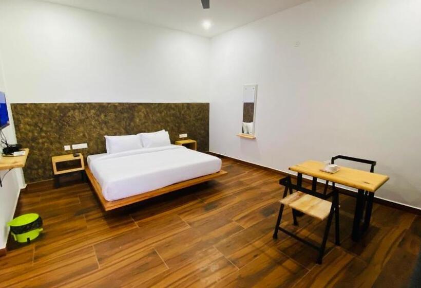 חדר דלוקס, Hill Monk  Whispering Mist