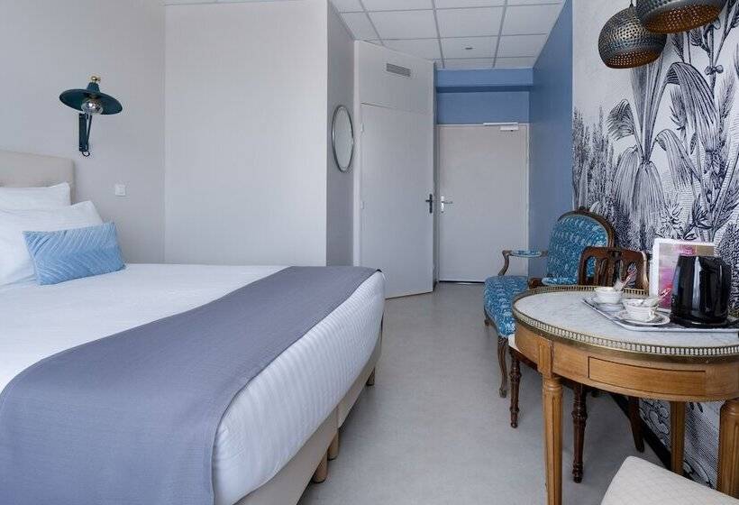 Номер Стандарт, Hôtel Le Grand Barnum