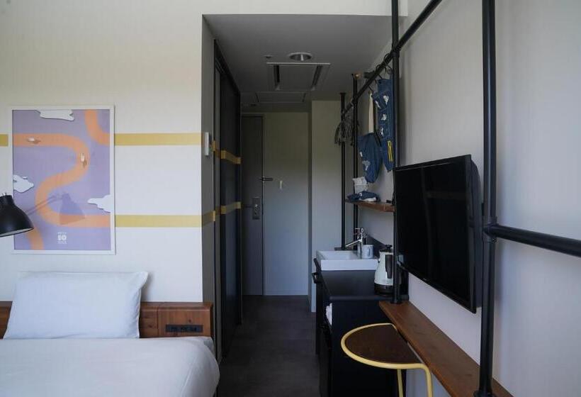 חדר אקונומי, Setouchi Keirin Hotel 10 By Onko Chishin
