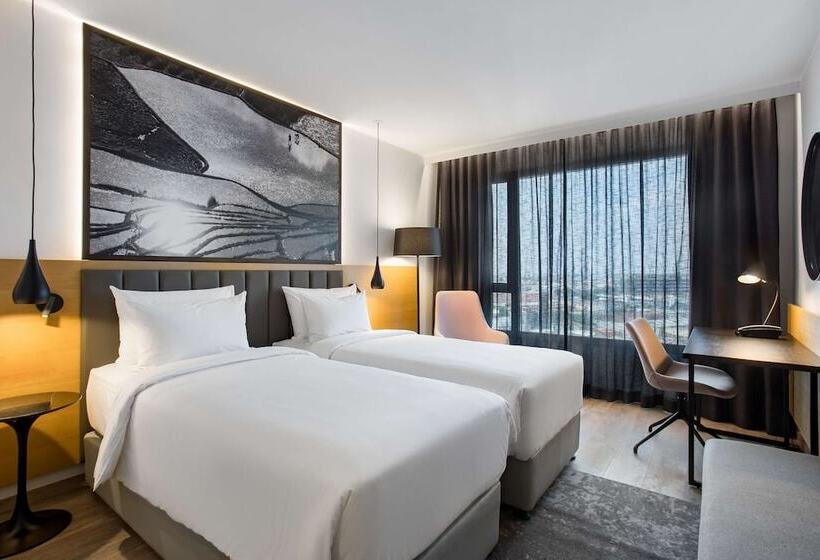 اتاق استاندارد با چشمانداز, Radisson Blu Hotel Antananarivo Waterfront