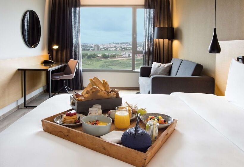 اتاق سوپریور با چشمانداز, Radisson Blu Hotel Antananarivo Waterfront