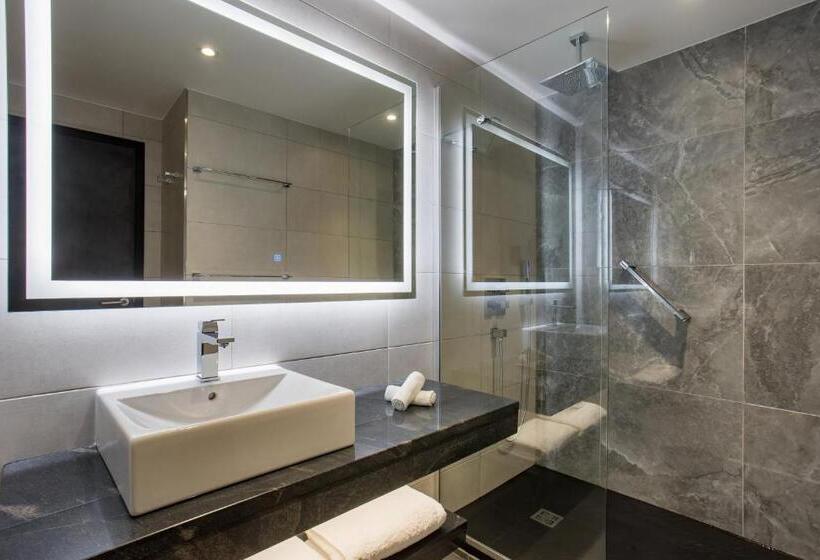 اتاق سوپریور با چشمانداز, Radisson Blu Hotel Antananarivo Waterfront