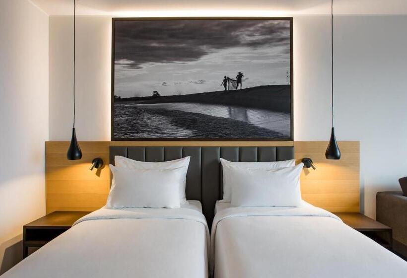 اتاق سوپریور با چشمانداز, Radisson Blu Hotel Antananarivo Waterfront