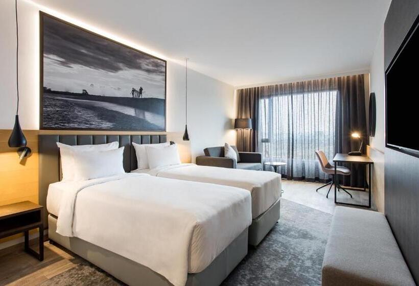 اتاق سوپریور با چشمانداز, Radisson Blu Hotel Antananarivo Waterfront