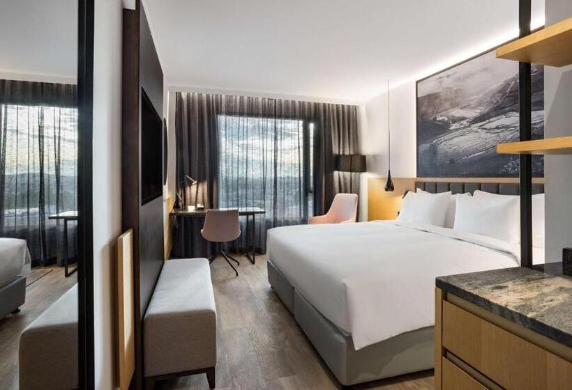 سوییت جونیور, Radisson Blu Hotel Antananarivo Waterfront