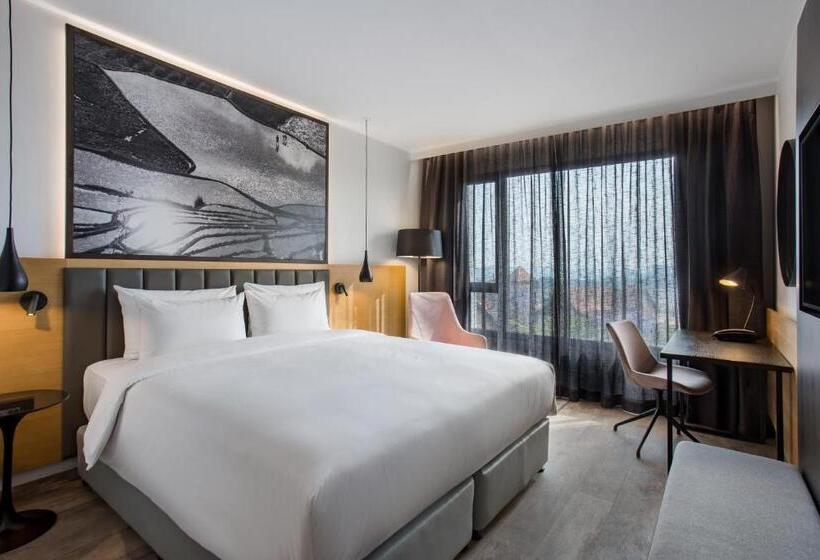 اتاق استاندارد با چشمانداز, Radisson Blu Hotel Antananarivo Waterfront