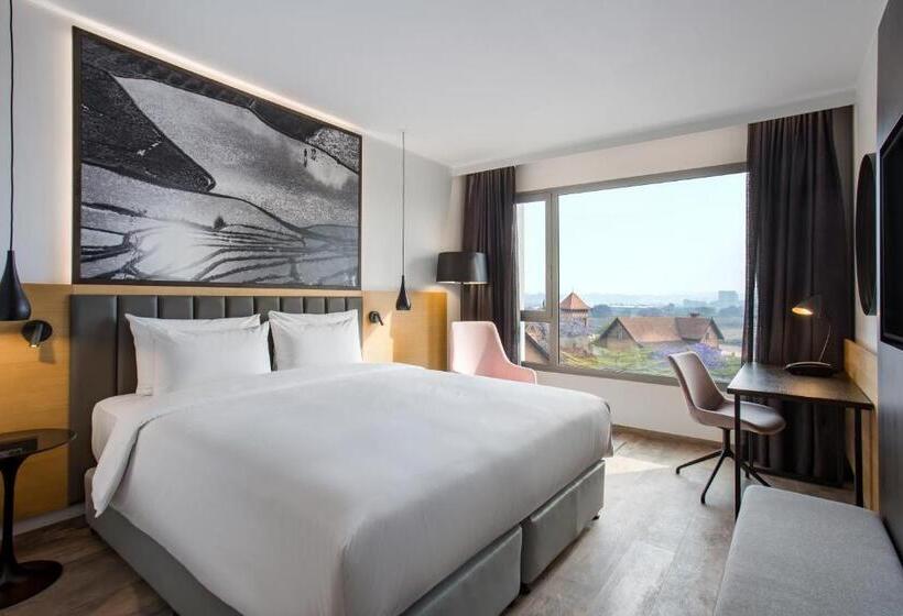 اتاق استاندارد با چشمانداز, Radisson Blu Hotel Antananarivo Waterfront