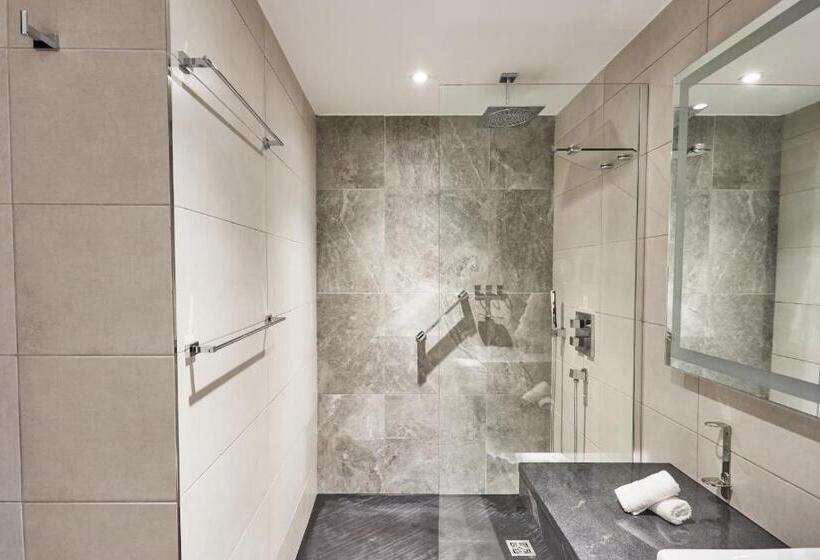 سوئیت پرزیدنت, Radisson Blu Hotel Antananarivo Waterfront