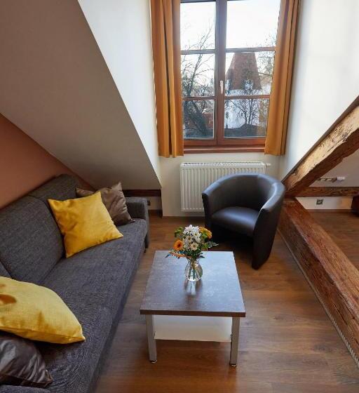 إستوديو قياسى سرير كينج, Residence Mariánská