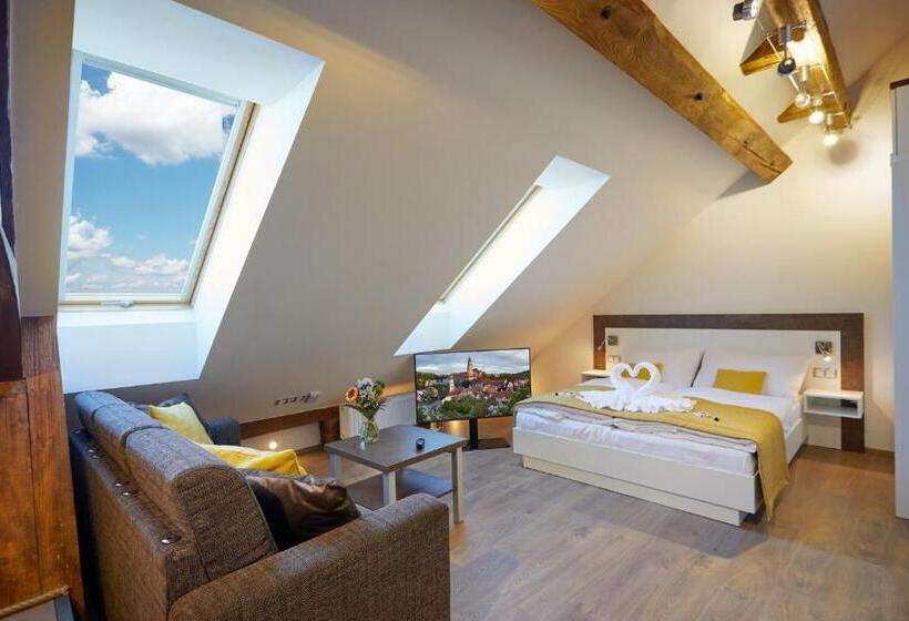 إستوديو قياسى سرير كينج, Residence Mariánská