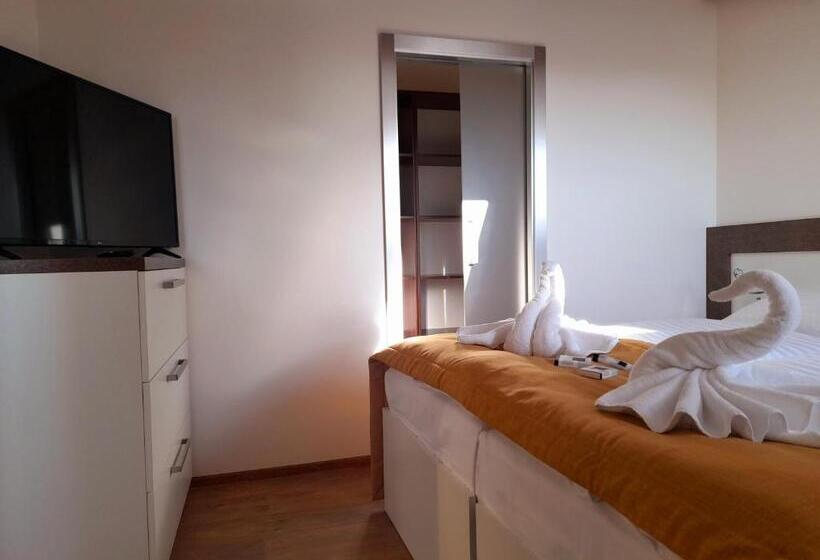 침실 2개 아파트, Residence Mariánská