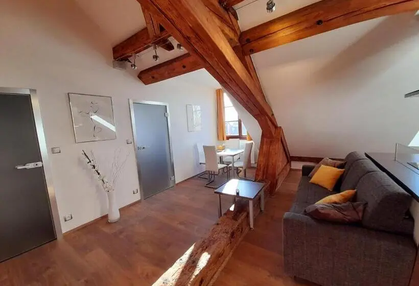 Huoneisto 2 Makuuhuonetta, Residence Mariánská