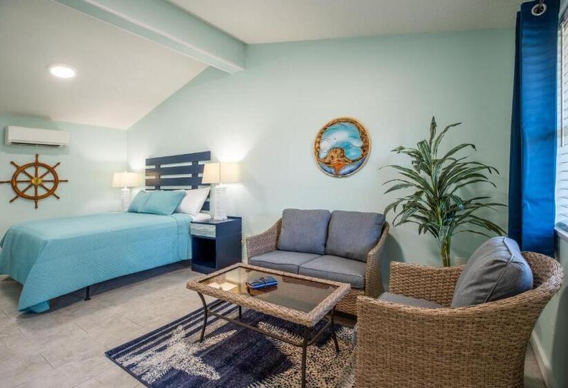 جناح ديلوكس سرير كينج, Salt Air Inn & Suites