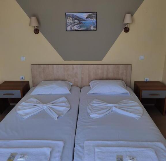 חדר סטנדרט צדדי נוף לים, Santorini Sveti Vlas