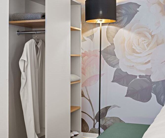 Quarto Standard para Deficientes, Hey Lou Hotel Karlsruhe Messe