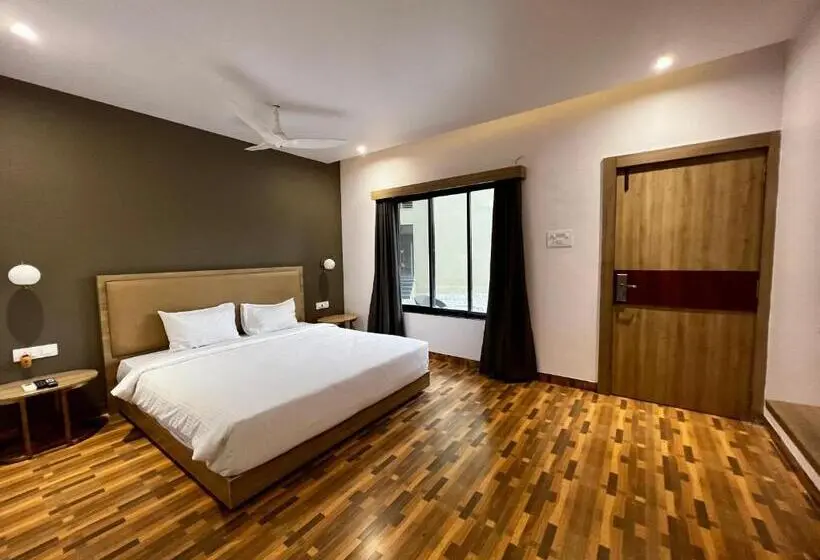 スーペリアールーム, Paramount Riverfront Resort & Spa, Karjat
