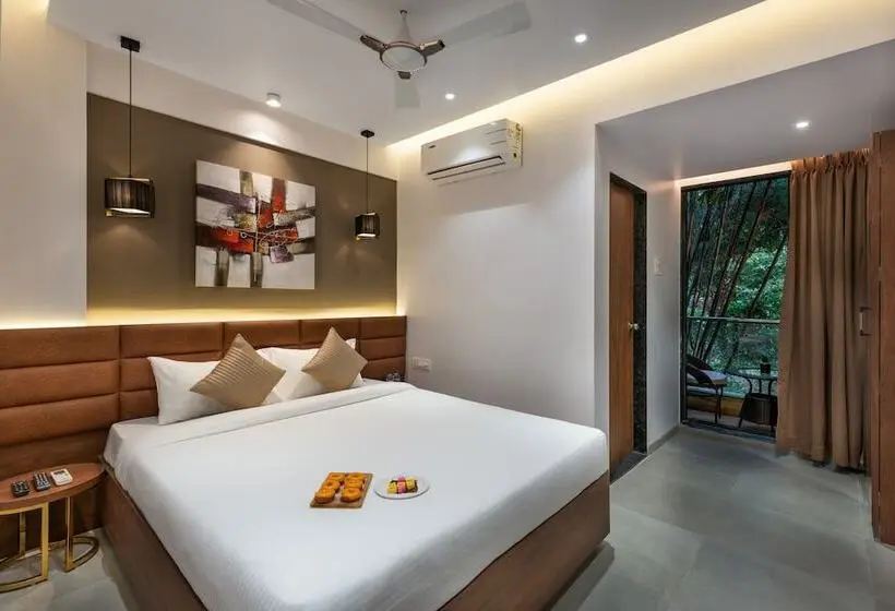 デラックスルーム, Paramount Riverfront Resort & Spa, Karjat