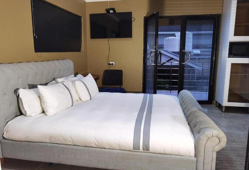 デラックススタジオ, Fountain Beach House Ikhaya