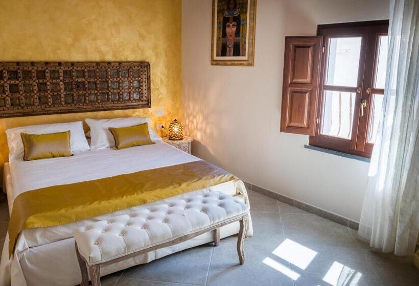 带按摩浴盆的套房, Moon S Tower Suite&rooms