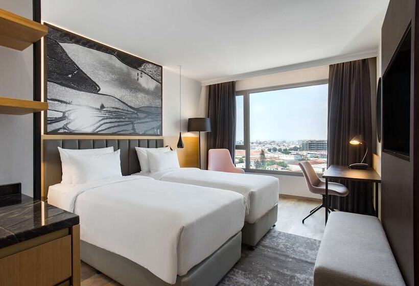 اتاق استاندارد با چشمانداز, Radisson Blu Hotel Antananarivo Waterfront