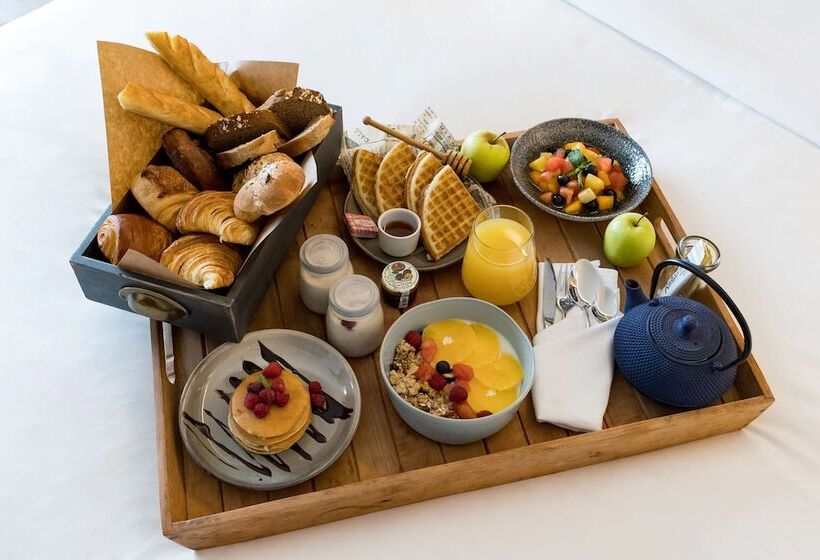 سوییت جونیور, Radisson Blu Hotel Antananarivo Waterfront