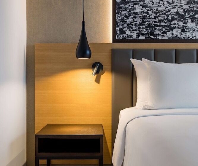 سوییت جونیور, Radisson Blu Hotel Antananarivo Waterfront