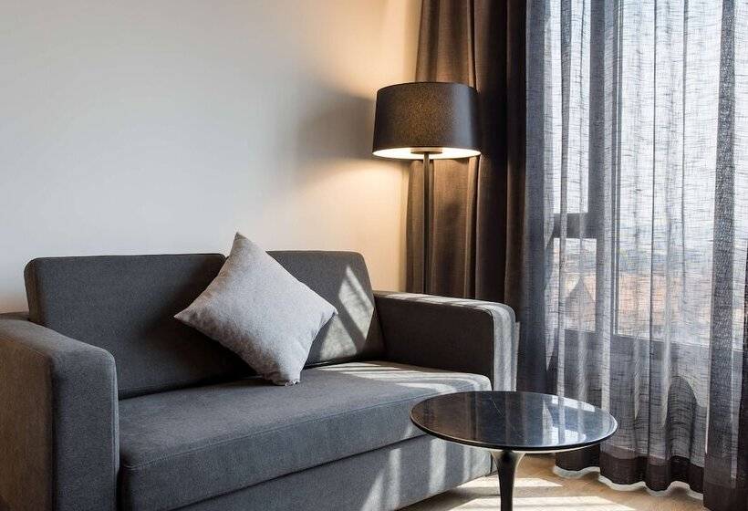 اتاق سوپریور با چشمانداز, Radisson Blu Hotel Antananarivo Waterfront