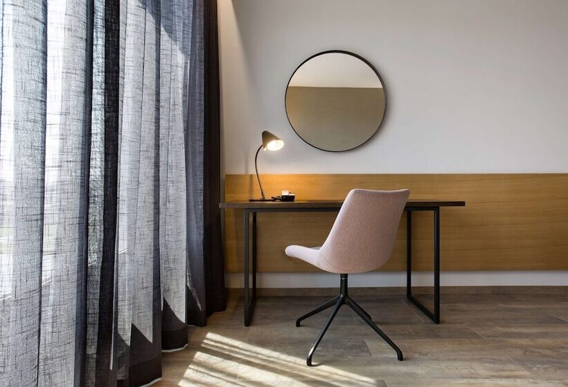 اتاق سوپریور با چشمانداز, Radisson Blu Hotel Antananarivo Waterfront