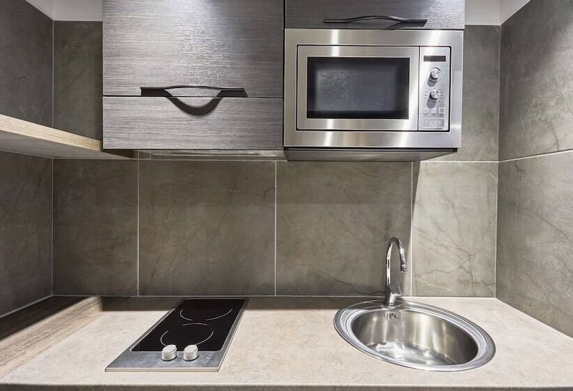 سوییت, Radisson Blu Hotel Antananarivo Waterfront