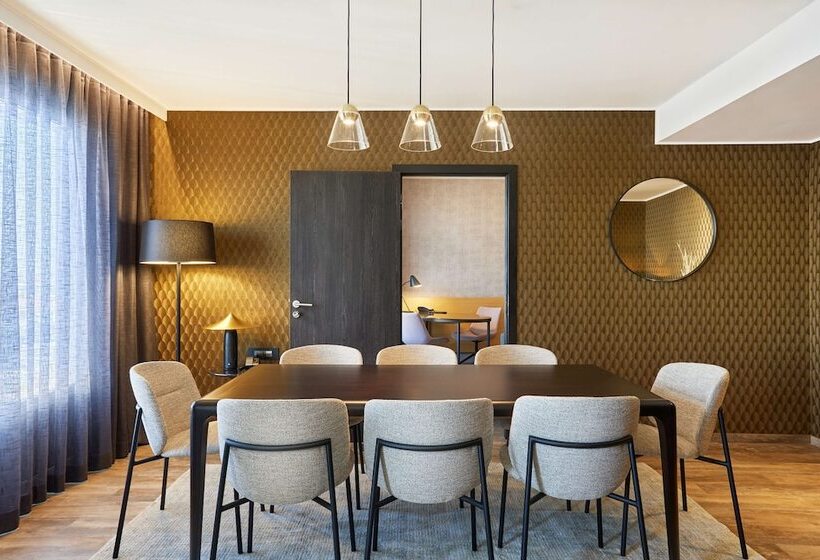 سوئیت پرزیدنت, Radisson Blu Hotel Antananarivo Waterfront