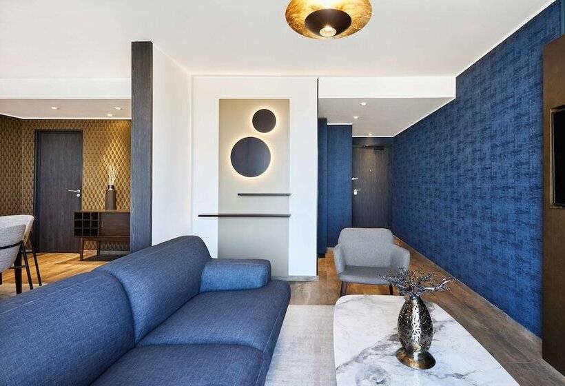 سوئیت پرزیدنت, Radisson Blu Hotel Antananarivo Waterfront