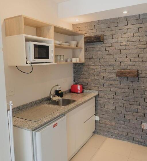 آپارتمان سوپریور 1 خوابه, Saint Uriel