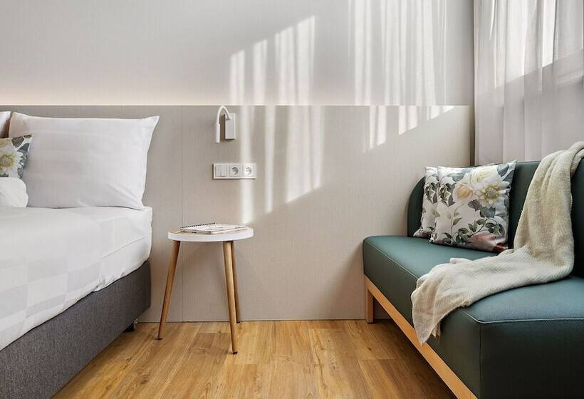 Quarto standart individual, Hey Lou Hotel Karlsruhe Messe