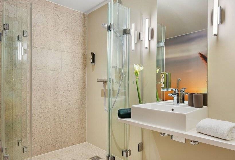 장애인을 위한 스탠다드 룸, Hey Lou Hotel Karlsruhe Messe
