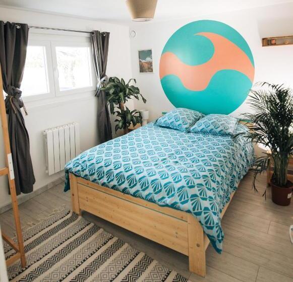 Номер Стандарт Совместная Ванная, Alma Libre Yoga & Surf House