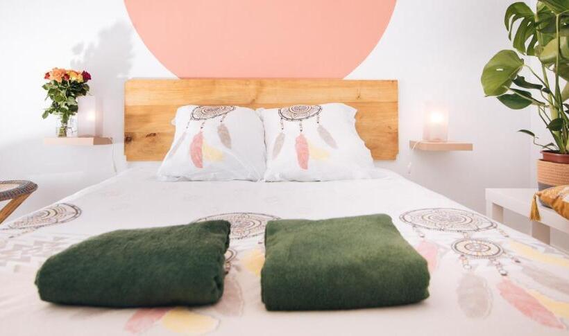 חדר סטנדרט חדר אמבטיה משותף, Alma Libre Yoga & Surf House