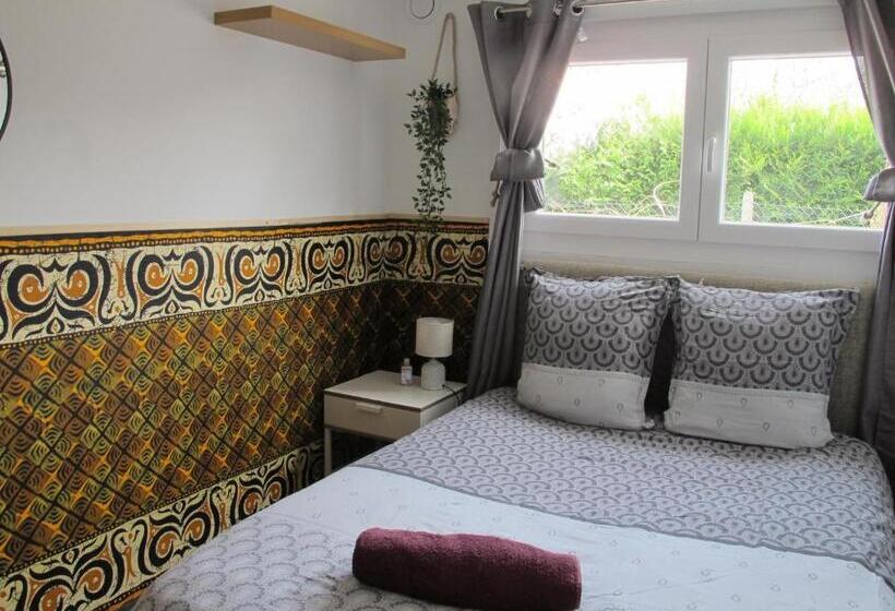 חדר סטנדרט חדר אמבטיה משותף, Alma Libre Yoga & Surf House