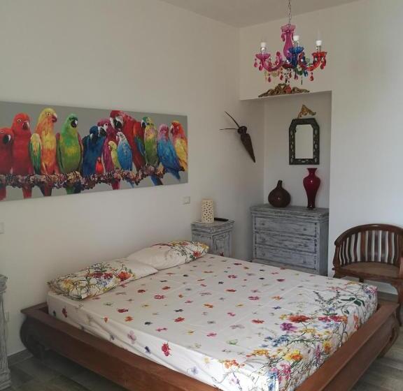 标准间, Beach House Salento