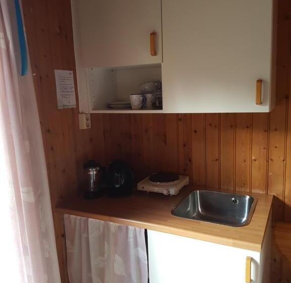 חדר סטנדרט נוף לגינה, Brådtom Slusscafé & Stugor