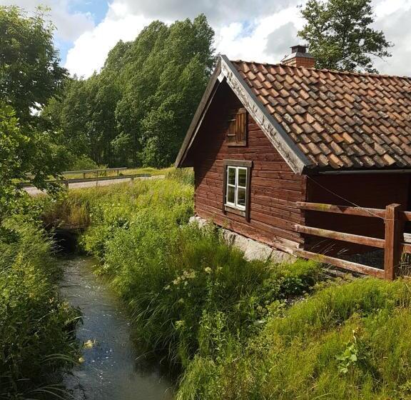 חדר משפחתי, Brådtom Slusscafé & Stugor