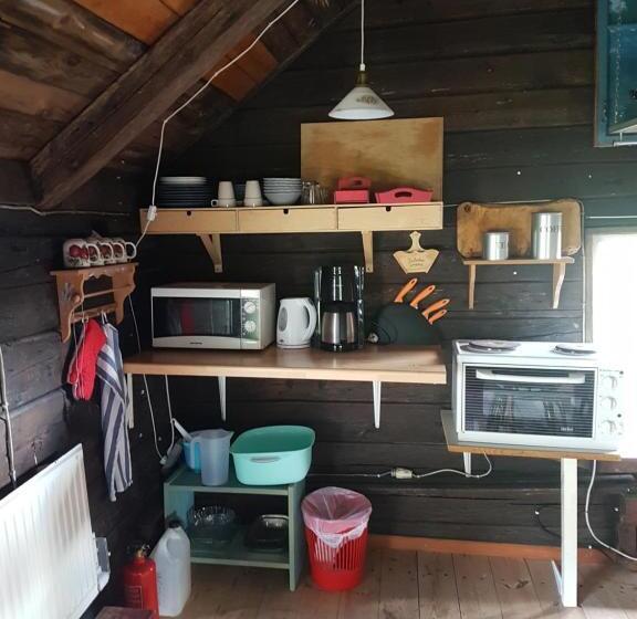 חדר משפחתי, Brådtom Slusscafé & Stugor