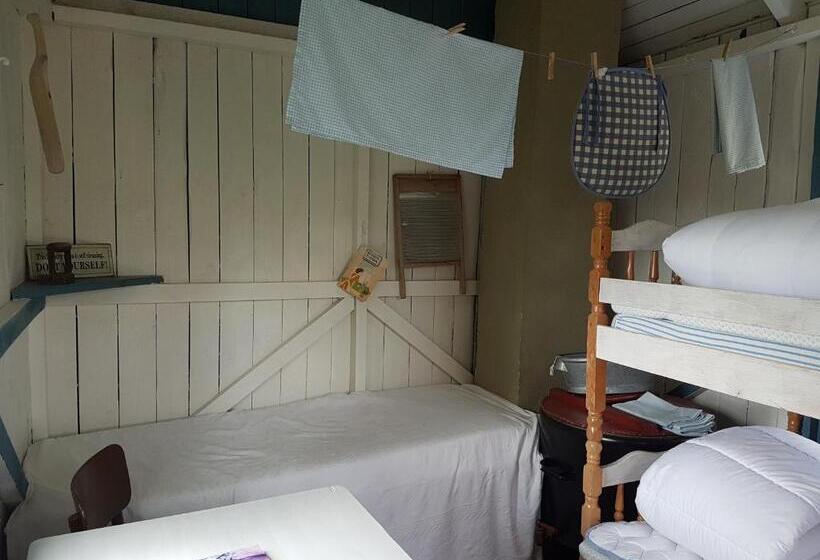 חדר בסיסי, Brådtom Slusscafé & Stugor