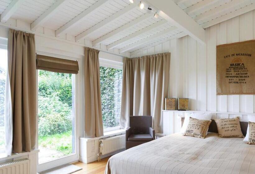 Quarto Estandar Vista Jardim, Le Coup De Coeur De Marie   Chambres D Hôtes