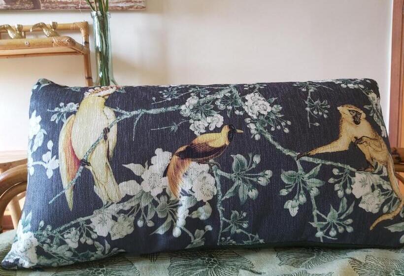 جناح عائلي, Rana Cantante