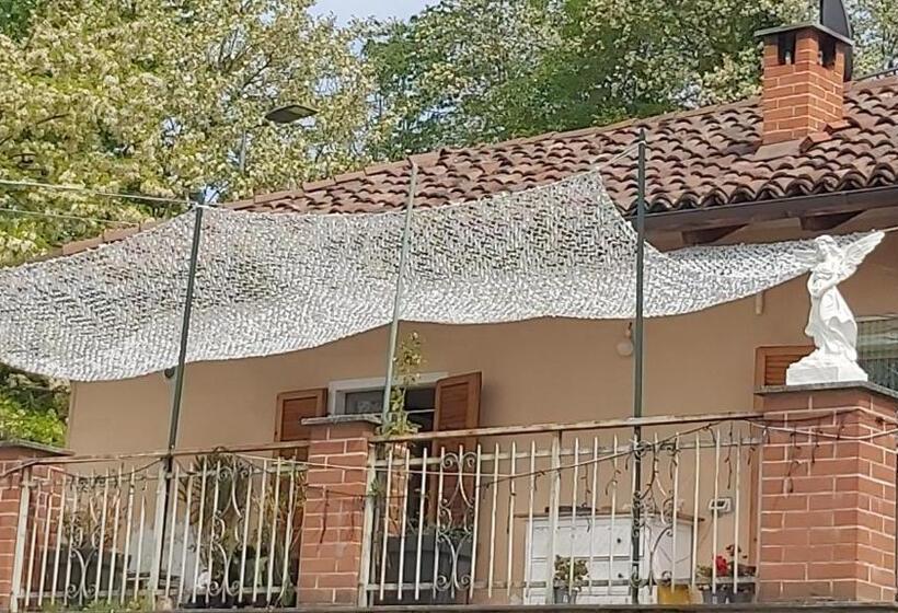 شقة غرفة واحدة مزودة بتراس, Rana Cantante