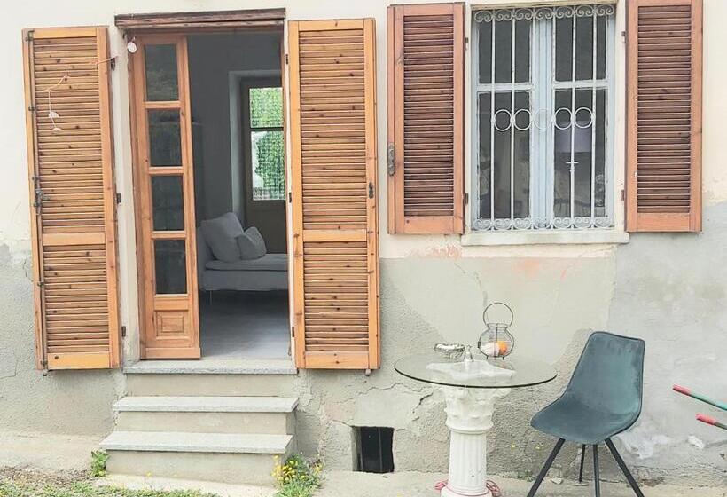 شقة غرفة واحدة مزودة بتراس, Rana Cantante